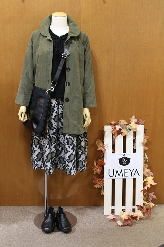 婦人服,UMEYA,エール店,大きいサイズ,カーキ,コーディネート,スカート,17号