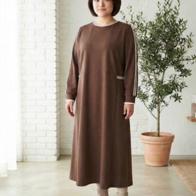 ラインテープ一つで、印象が変わる│4L〜7Lのすっきりおしゃれワンピース👗のイメージ画像